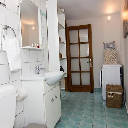 Bostani Seaside House Mani *